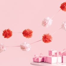 Tissue Pom Pom Garland ~ Pink