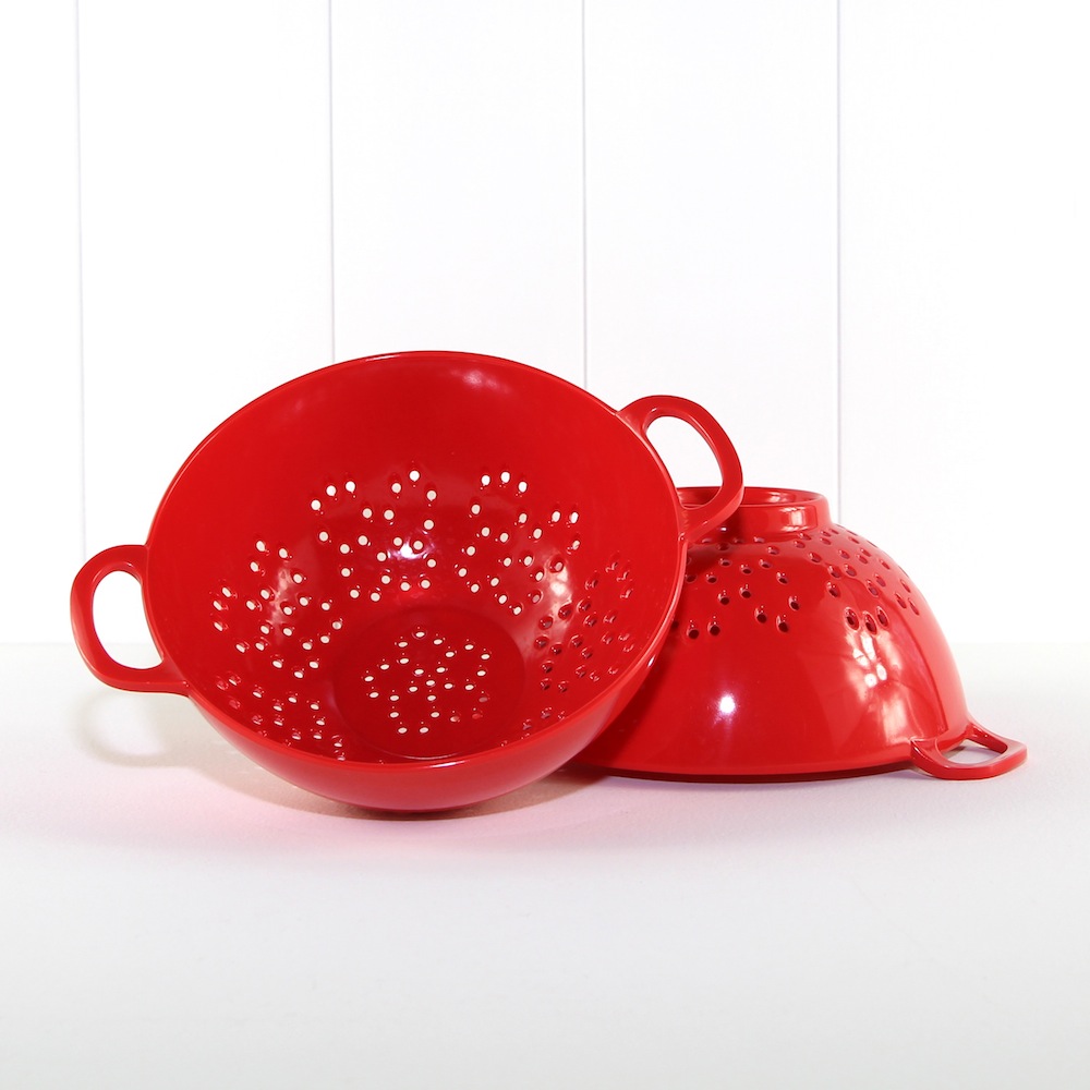 Colander ~ Red