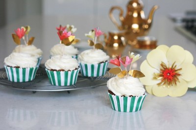 Cupcake Kit ~ Fancy Flowers