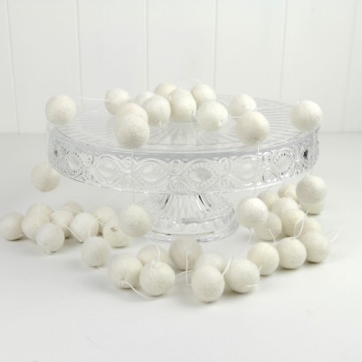 Felt Ball Garland ~ White