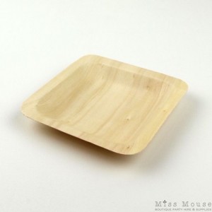 Small wooden plates
